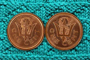 Две медные монеты