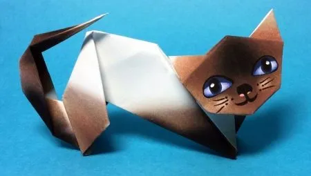 Оригами в виде кошки