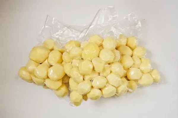 Очищенный картофель в вакуумных пакетах 